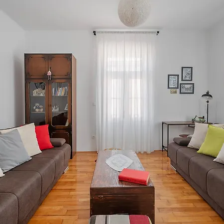 Marjan Retreat アパート *